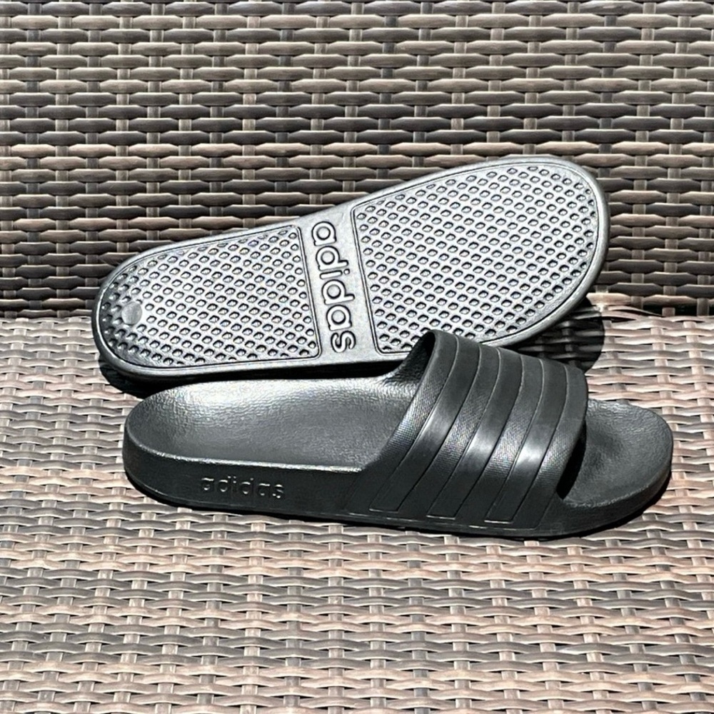Adidas men sandals Black 13 - Picture 5 of 6